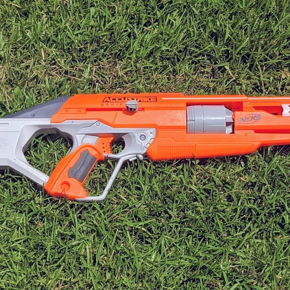 Nerf N-Strike Elite Alphahawk - Picture 2 of 6